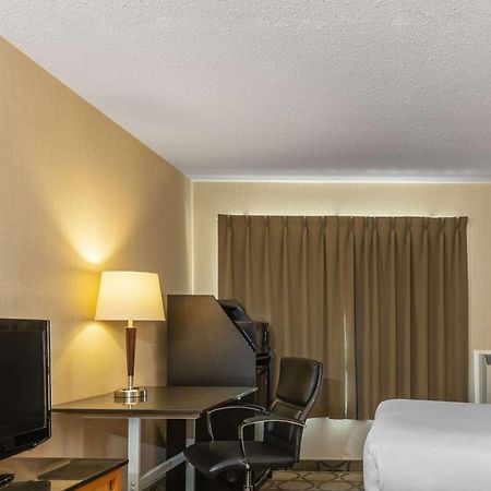 Comfort Inn Суифт-Каррент Экстерьер фото