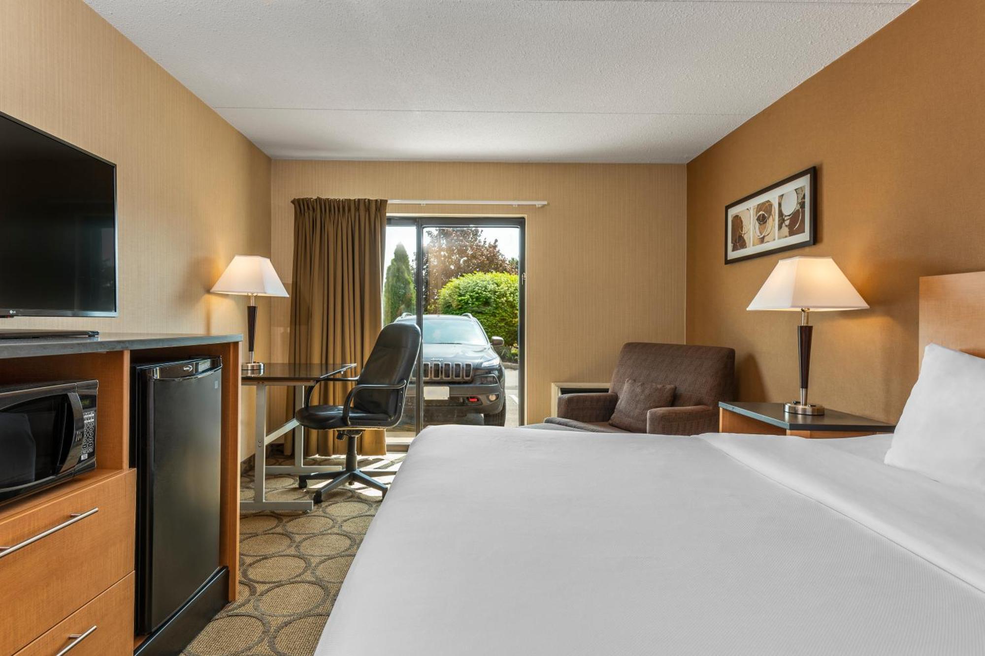 Comfort Inn Суифт-Каррент Экстерьер фото