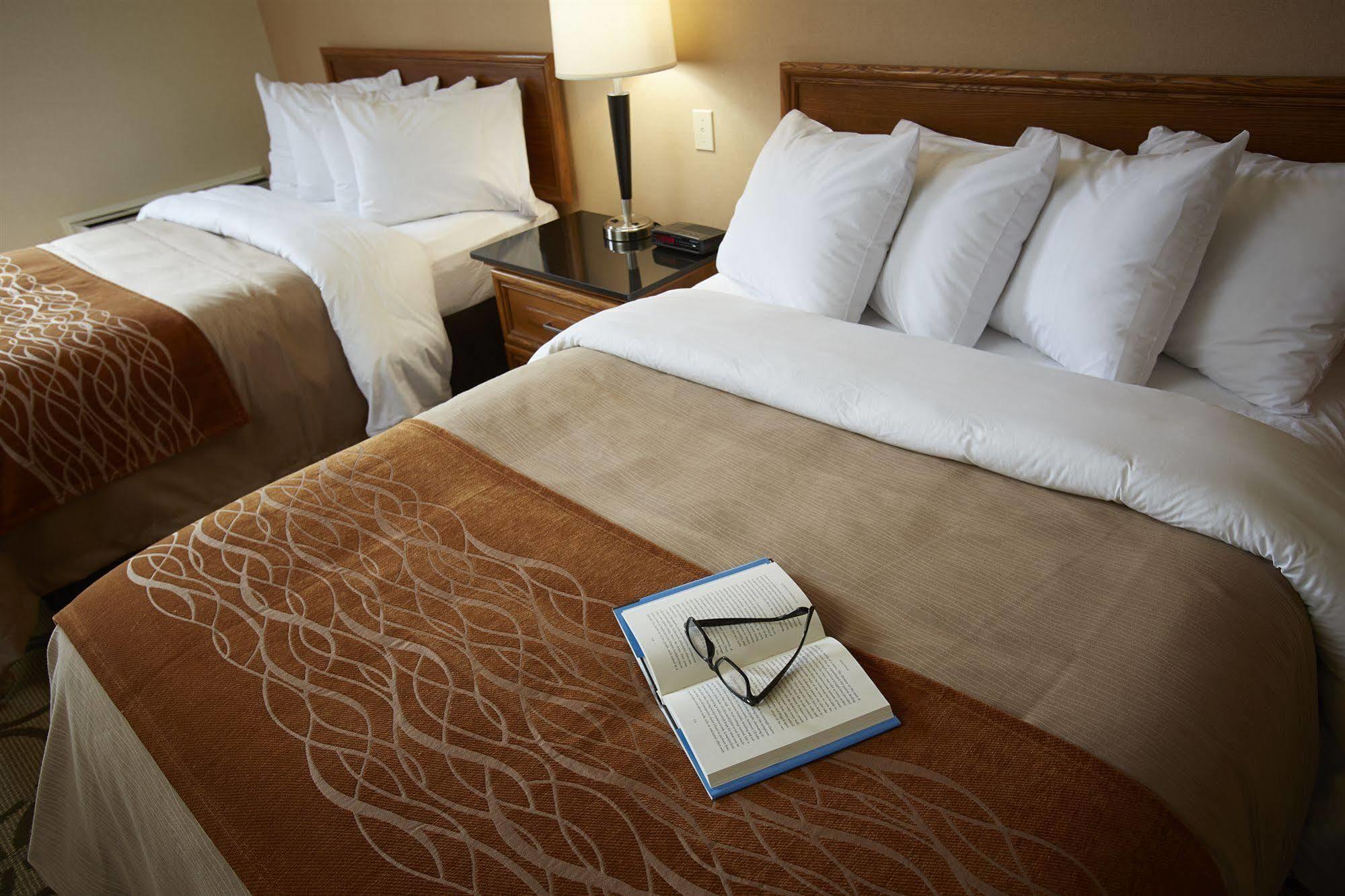 Comfort Inn Суифт-Каррент Экстерьер фото